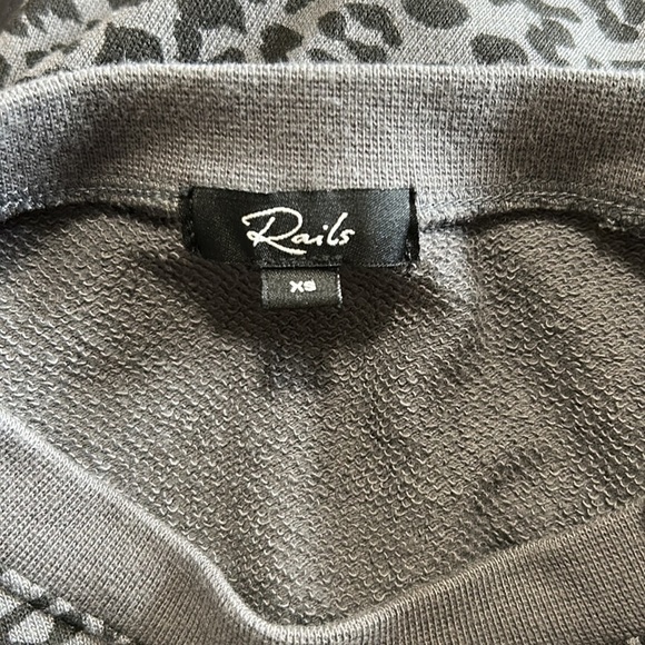 RAILS Marcie Charcoal Mini Cheetah Gray Black Sweatshirt Sz XS - Picture 8 of 10